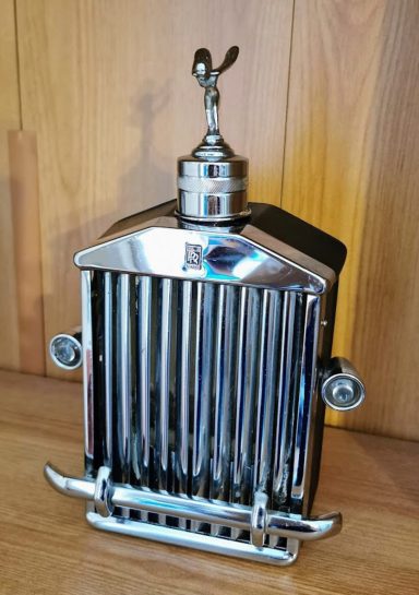 Rolls Royce Radiator shaped classic drinks Decanter flask classic car vintage car Rolls Royce Radiator shaped classic drinks Decanter flask classic car vintage car